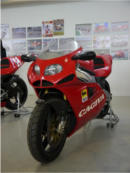 cagiva-ferrari-f4-1