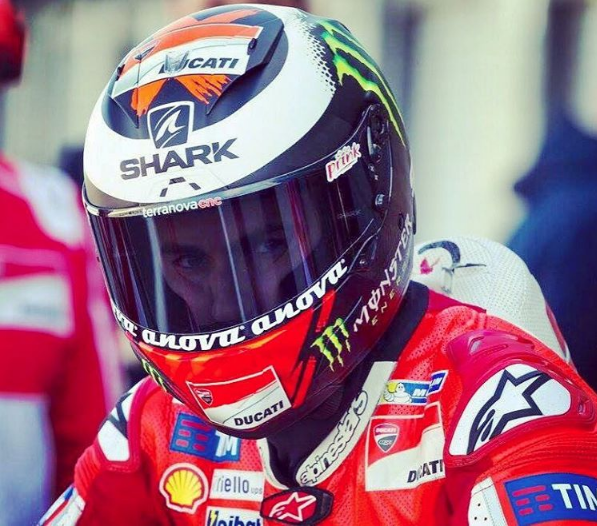 jorge-helmet