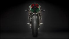 panigale_final-edition_2018_studio_fe_z01_gallery_1920x1080-mediagallery_output_image_1920x1080