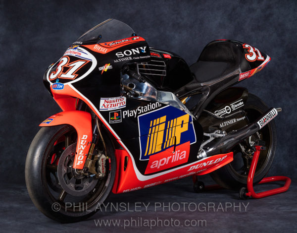 pa-aprilia500gp-2015-007
