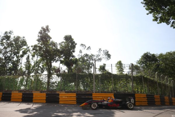 Daniel Ticktum