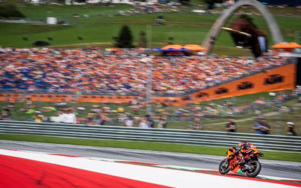 244900_bradley-smith-ktm-rc16-red-bull-ring_-spielberg-2018-gallery_full_top_fullscreen