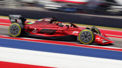 f1-2021-launch-rendering-track-11