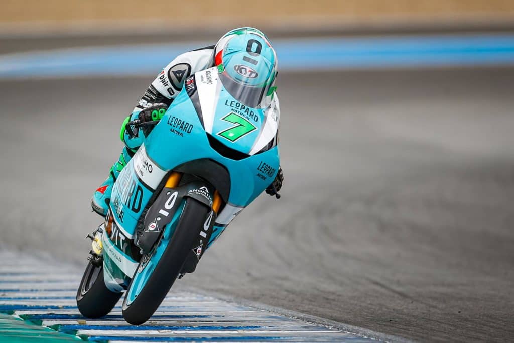 07-dennis-foggia-__jr1190-gallery_full_top_fullscreen