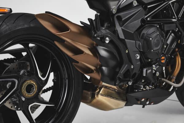 brutale-rr-detail-4