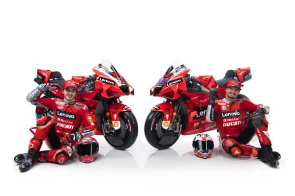 miller-and-bagnaia-_6__uc218128_high