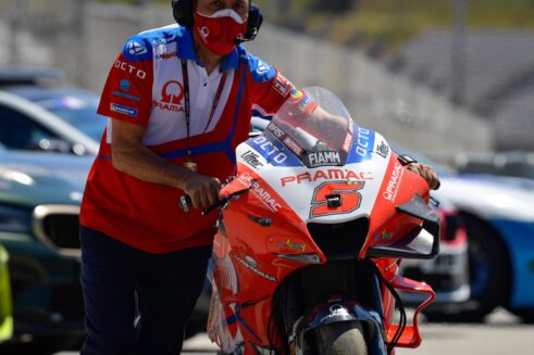 05-johann-zarco_dsc4689-gallery_full_top_fullscreen