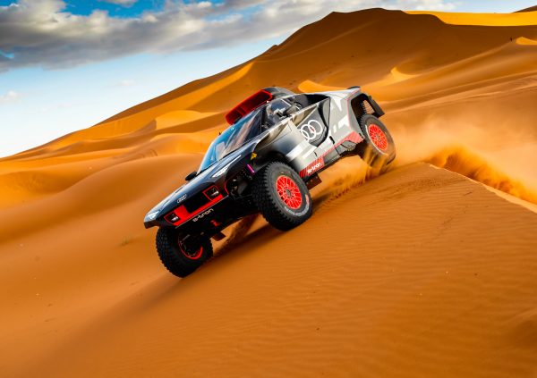rs q e-tron