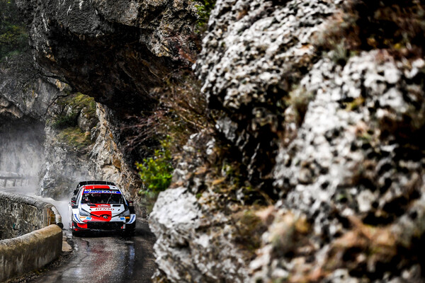 Elfyn Evans (GB) and Scott Martin (GB
