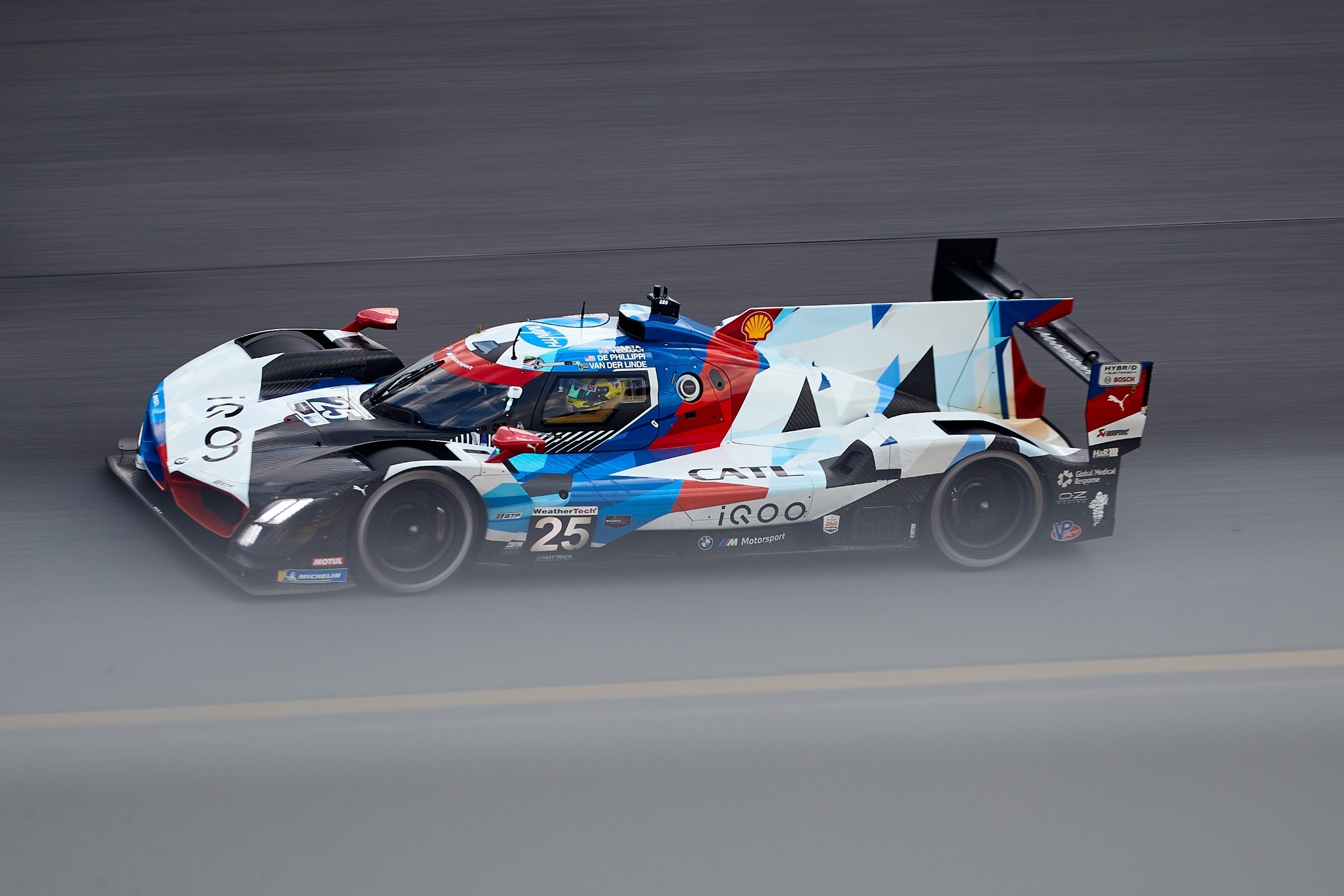 BMW M Hybrid V8