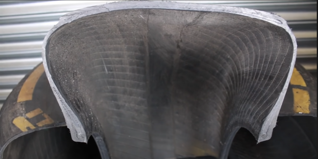 sezione pneumatico f1 pirelli