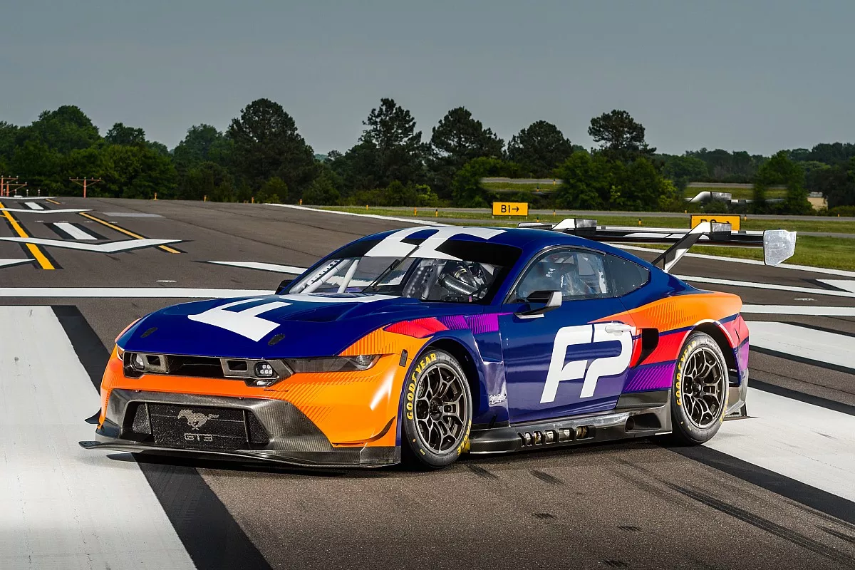 ford Mustang GT3
