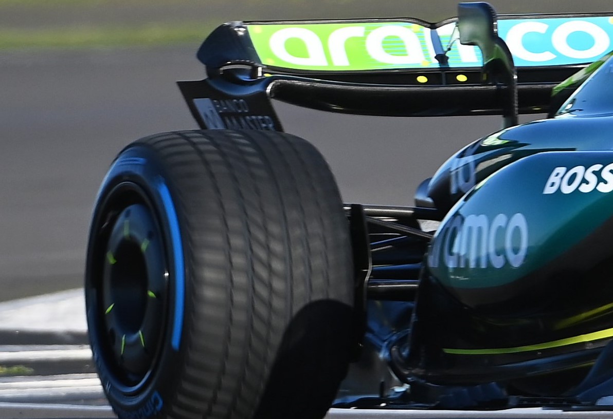 AMR24