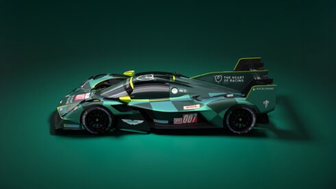 Aston Martin Valkyrie WEC