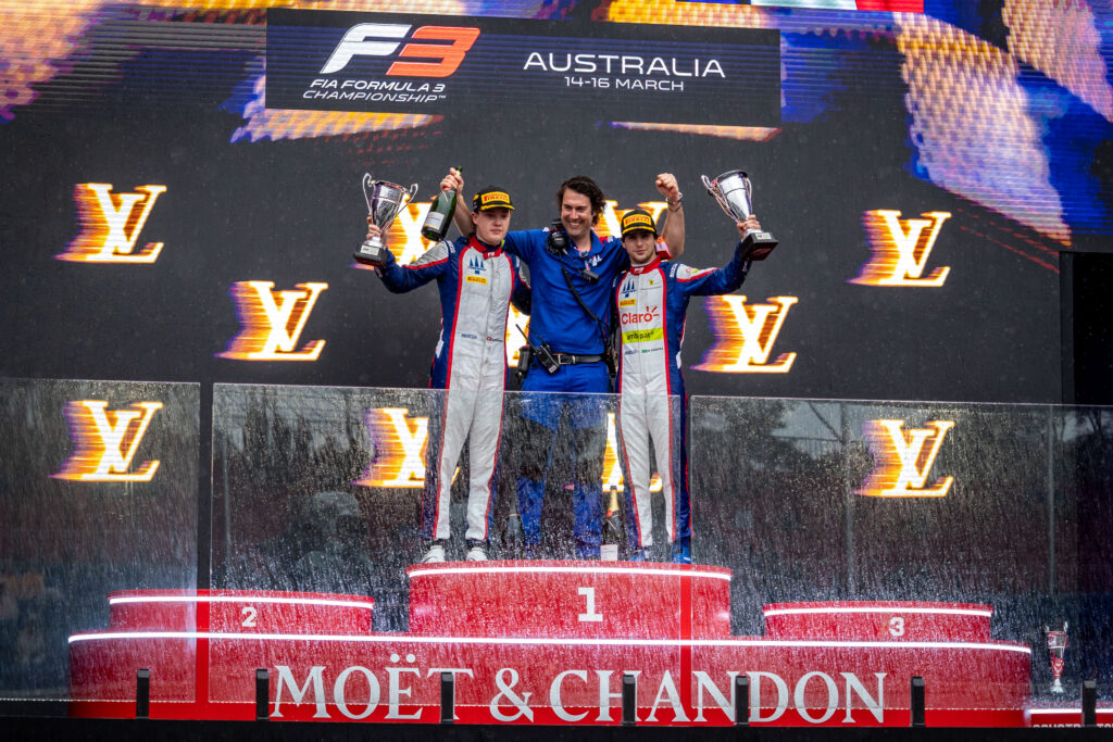 F2 Fe Melbourne