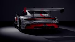 Svelata la nuova Porsche 911 992.2 GT3: evoluzione mirata per estrarre tutto il potenziale
