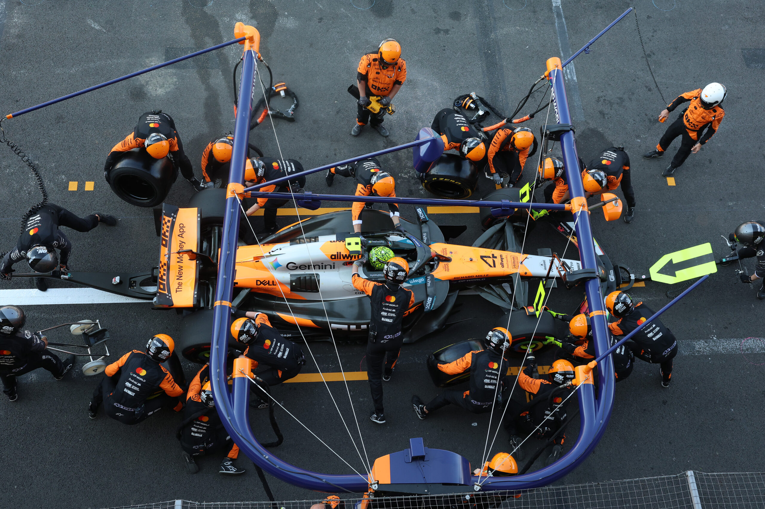 Doppia sosta F1