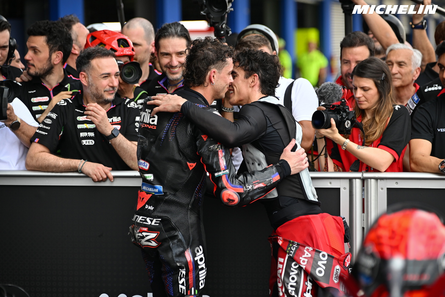 Marc Marquez e Marco Bezzecchi: nasce la sfida 2026?